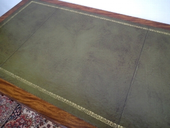 Antique Late Victorian Mahogany Desk/Library Table