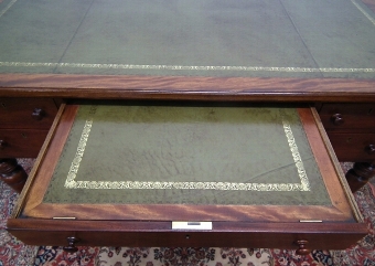 Antique Late Victorian Mahogany Desk/Library Table