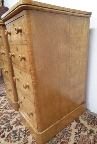 Antique Pair of Victorian Figured Elm Bedside Cabinets