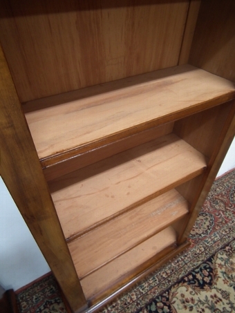 Antique Pair of Victorian Style Mahogany Open Bookcases