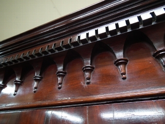 Antique George III Mahogany and Inlaid Linen Press