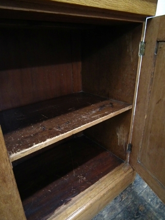 Antique Victorian Oak 2 Door Cabinet Bookcase