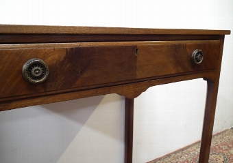 Antique Whytock & Reid Style Mahogany Side Table