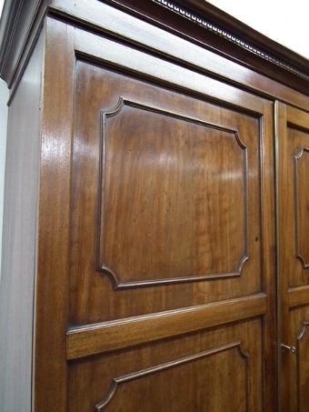 Antique Georgian Style Mahogany Wardrobe