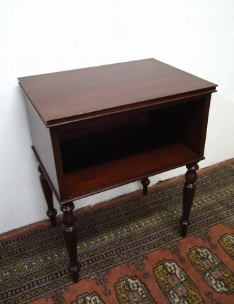 Georgian Style Mahogany Open Bedside Locker