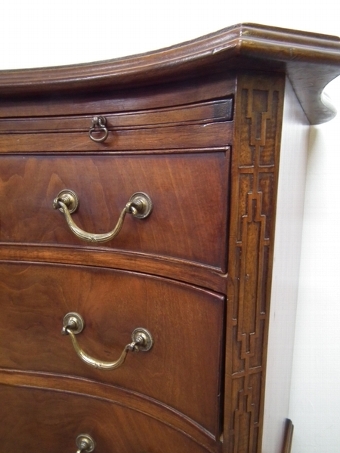 Antique George III Style Mahogany Serpentine Chest of Drawers