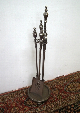 William IV Set of Fire Side Tools