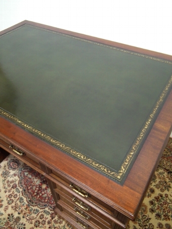 Antique Late Victorian Mahogany Partners Desk