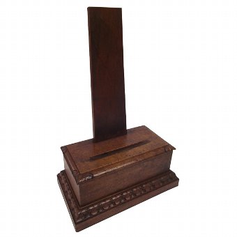 Plate Stand by C Hindley & Sons