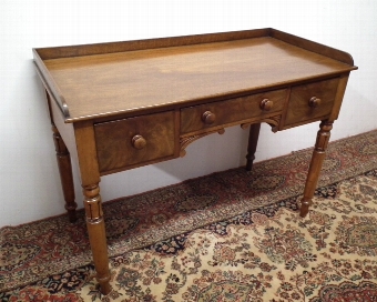William IV Neat Sized Mahogany Side Table