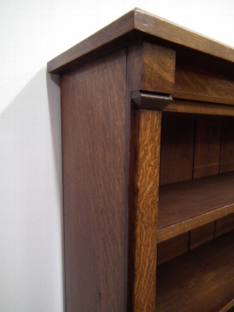Antique Neat Sized Late Victorian Oak Open Bookcase