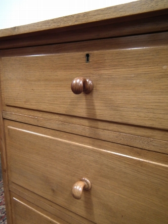 Antique Whytock & Reid Walnut Chest of Drawers