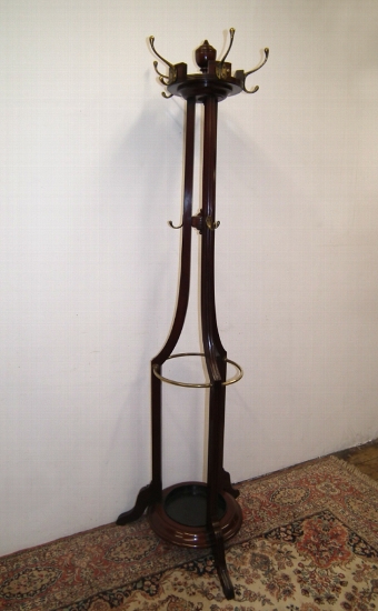 Circular Hall Stand by John Taylor