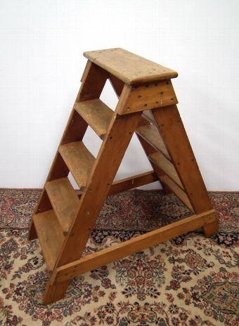 Pine Library Stepladder