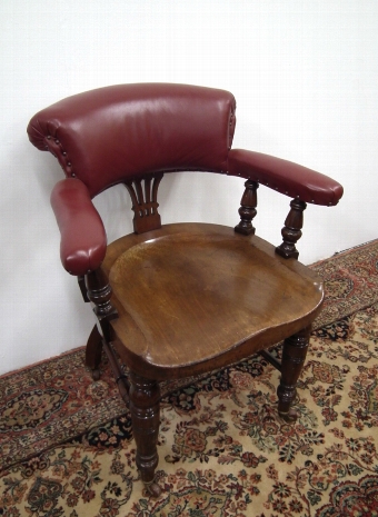 Large Victorian Mahogany Desk Chair