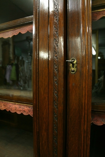 Antique Late Victorian Oak 3 Door Bookcase