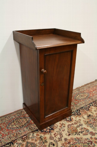 Early Victorian Mahogany Locker