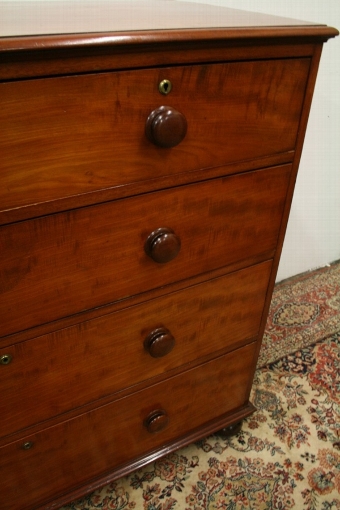 Antique Early Victorian Mahogany Chest of Drawers