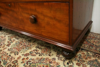 Antique Early Victorian Mahogany Chest of Drawers