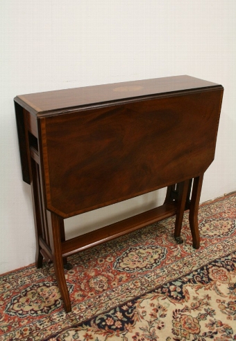 Antique Sheraton Style Sutherland Tea Table