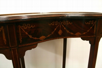 Antique Late Victorian Kidney Shaped Bijouterie Table