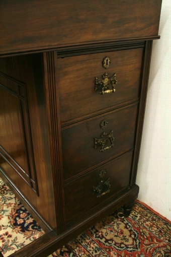 Antique Late Victorian Walnut Davenport