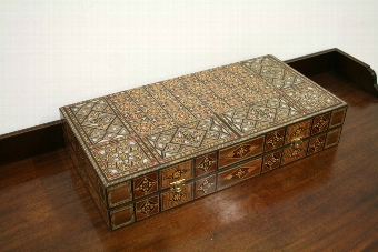 Damascus Chess/Backgammon Games Box