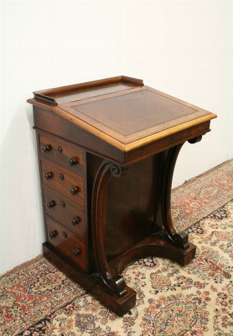 Early Victorian Rosewood Davenport