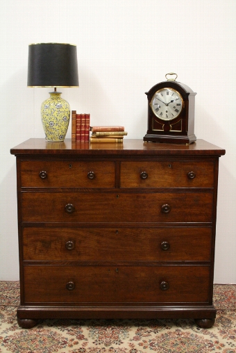 Late George III Mahogany Chest of Drawers