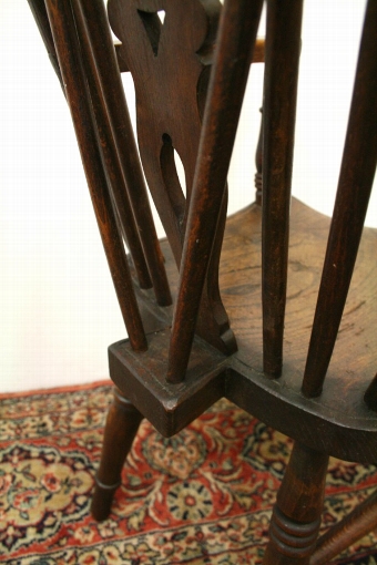 Antique Edwardian Child's Windsor Chair