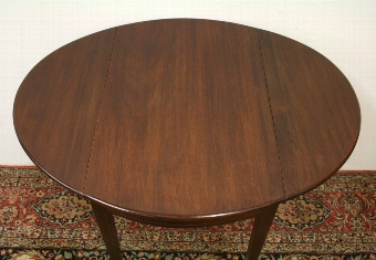 Antique George II Style Neat Sized Pembroke Table
