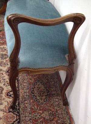 Antique Victorian Carved Walnut Stool/Window Seat
