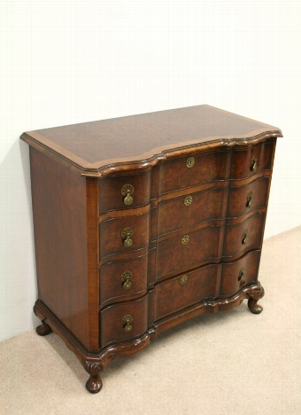 Georgian Style Burr Walnut Chest of Drawers