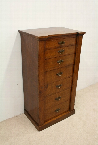 Victorian Oak Wellington Chest