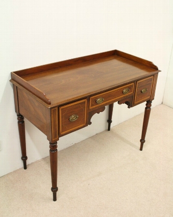 George III Inlaid Mahogany Dressing Table