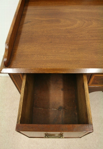 Antique George III Inlaid Mahogany Dressing Table