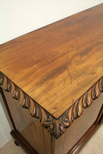 Antique Victorian 2 Door Mahogany Cabinet