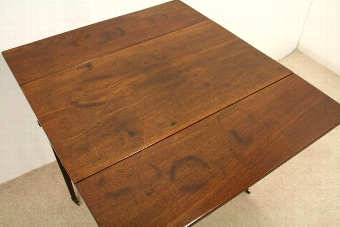Antique George III Neat Sized Mahogany Pembroke Table
