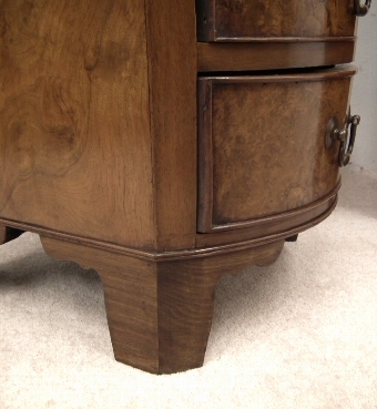 Antique Pair of Burr Elm Bedside Cabinets