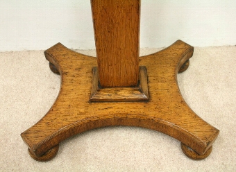 Antique Late Victorian Oak Adjustable Lectern