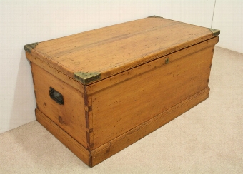 Victorian Pine Blanket Box/Kist