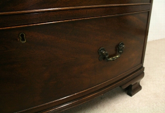 Antique Early Georgian Style Bow Front Chest of Drawers