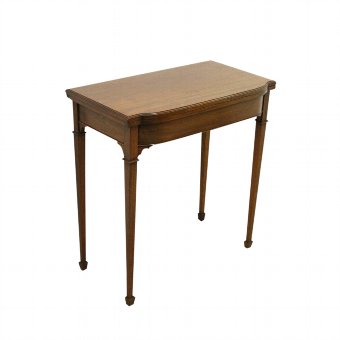 Mahogany Foldover Card Table