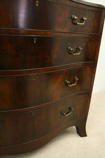 Antique George III Style Serpentine Mahogany Chest of Drawers