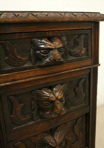 Antique Victorian Carved Oak Kneehole Desk