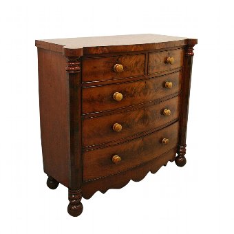 Victorian Mahogany Bow Front Chest of Drawers