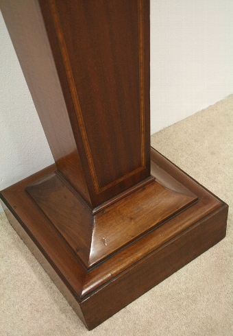 Antique Sheraton Style Inlaid Mahogany Pedestal