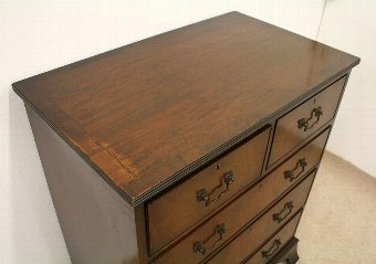 Antique Georgian Style Mahogany Chest of Drawers