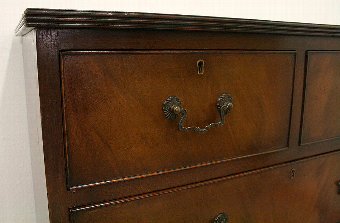 Antique Georgian Style Mahogany Chest of Drawers