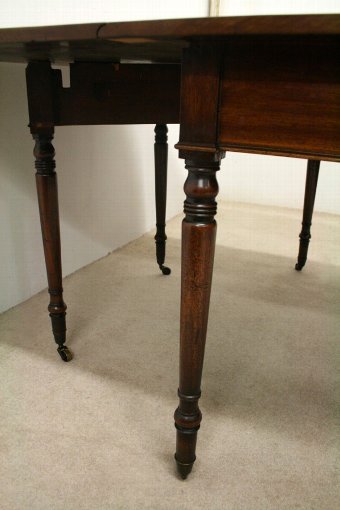 Antique George III Mahogany Drop Leaf Dining Table